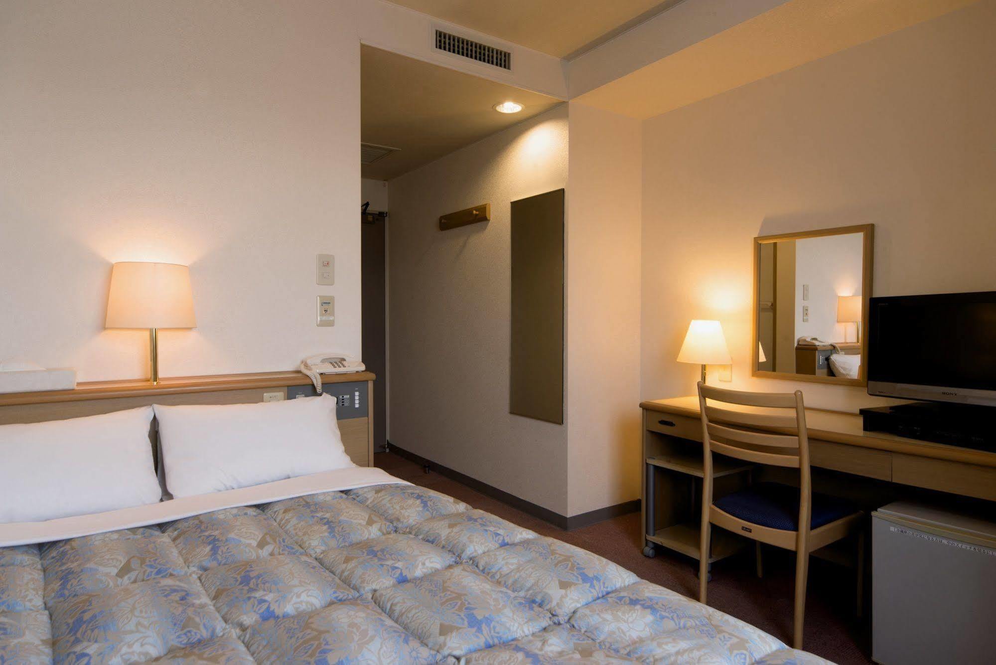 Mutsu Park Hotel Eksteriør billede